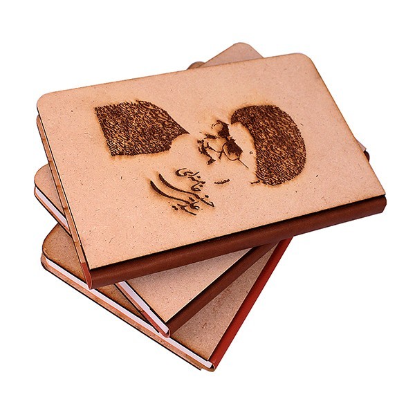 دفتر ۱۰۰ برگ جلد چوبی تایپوگرافی شهدا