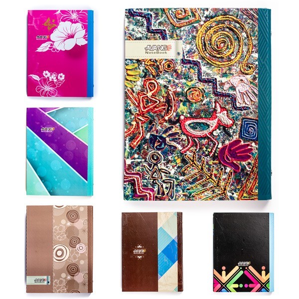 کلاسور ۱۰۰ برگ جلد سخت قفل پلاستیکی